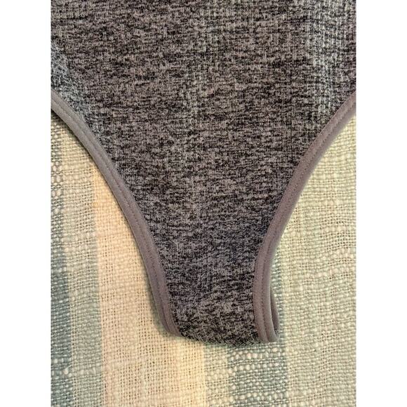 Colsie extra small body suit - Picture 4 of 5